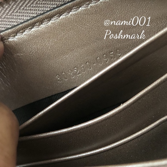 Gucci Zip Wallet EUC - Picture 8 of 8